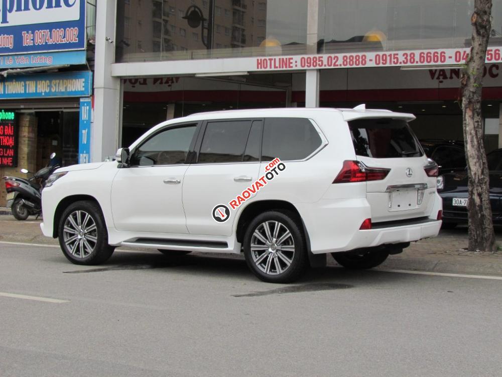 Bán Lexus LX570 2016 màu trắng-3