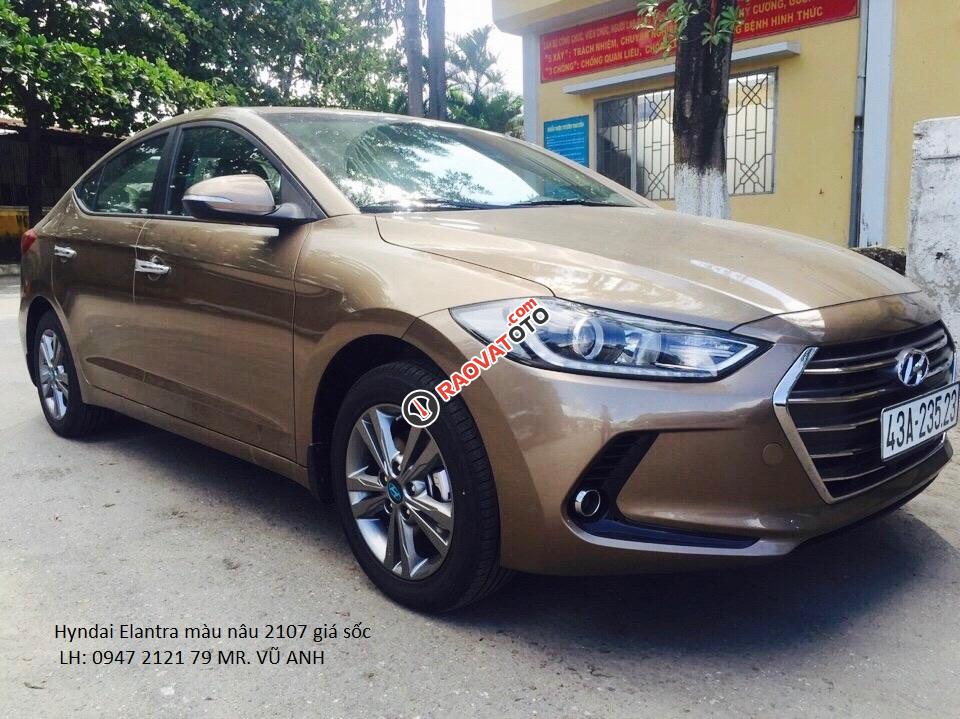 Xe Hyundai Elantra model 2018 màu nâu - Đà Nẵng giá sốc, giảm giá 80 triệu, chỉ còn 549 triệu-0