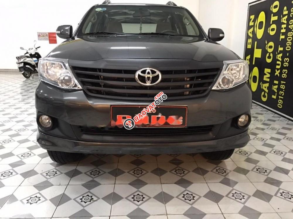 Bán xe Toyota Fortuner 2.5G 2012, màu xám-1