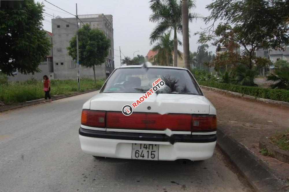 Bán xe Mazda 323 1.6 MT đời 1995, màu trắng, giá chỉ 40 triệu-4