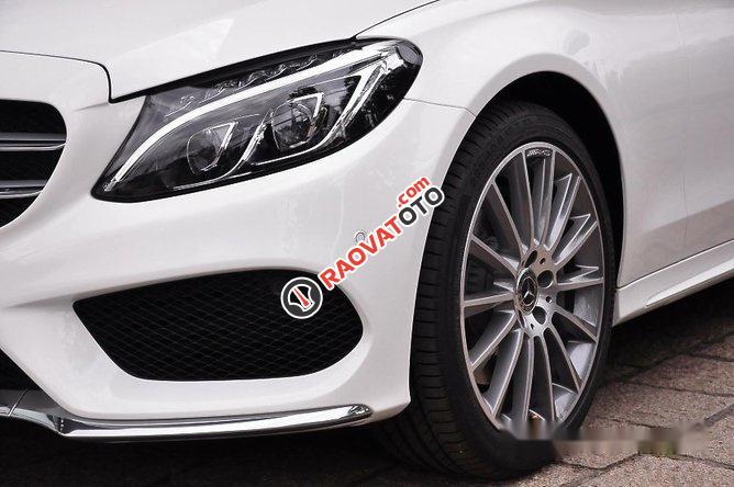 Cần bán xe Mercedes C300 AMG đời 2017, xe nhập-4