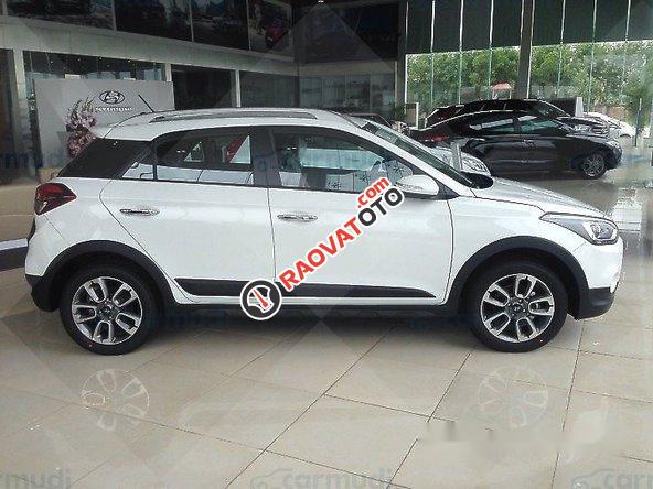 Bán ô tô Hyundai i20 Active sản xuất 2017, màu trắng-5