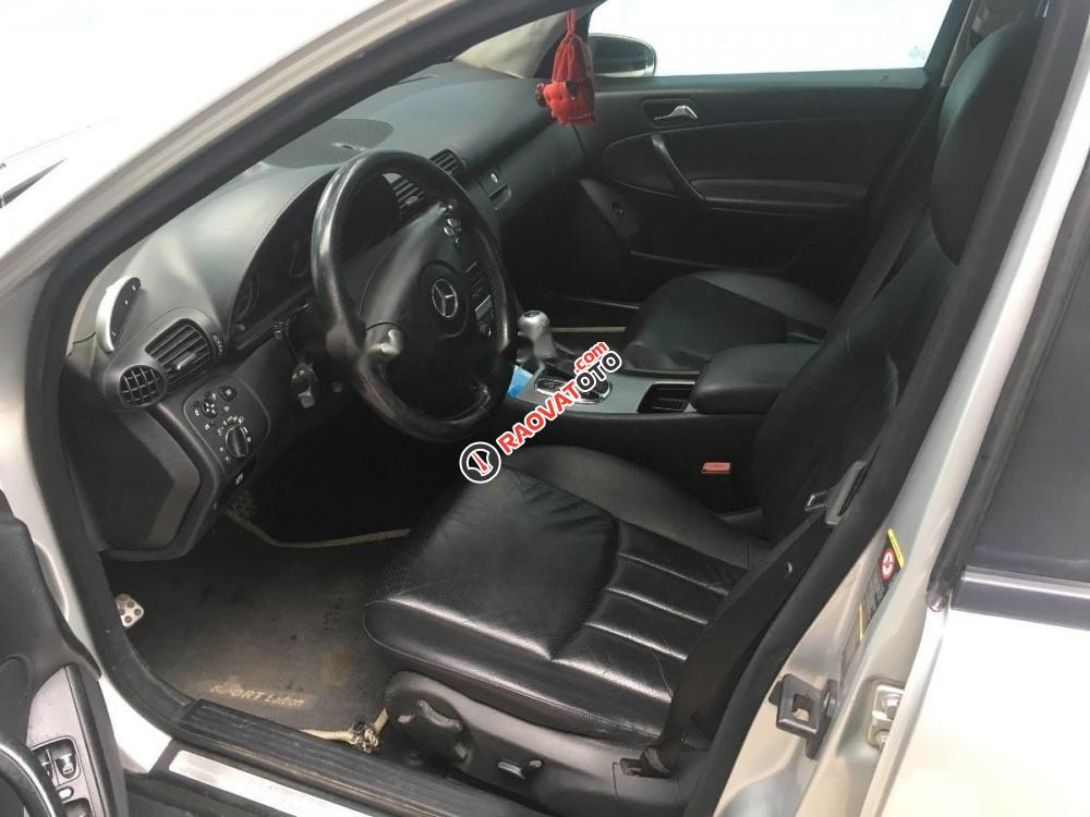 Bán Mercedes C180 Sport năm 2006, màu bạc chính chủ, giá tốt-4