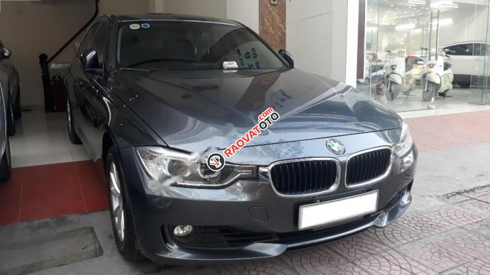 Cần bán BMW 3 Series 320i đời 2013, màu xám, nhập khẩu, giá chỉ 918 triệu-1