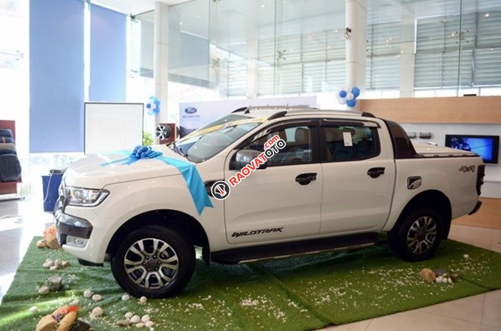 Cần bán Ford Ranger Wiltrak 3.2L đời 2018, màu trắng, nhập khẩu nguyên chiếc, 925tr-1