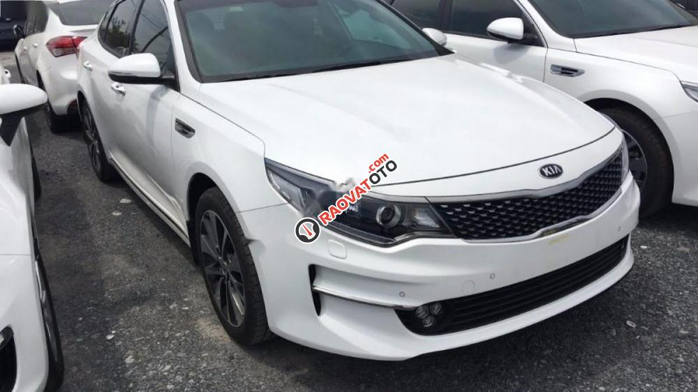 Cần bán xe Kia Optima 2.0 AT sản xuất 2016, màu trắng, nhập khẩu nguyên chiếc-1