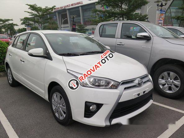 Cần bán xe Toyota Yaris G AT năm 2017, màu trắng-1