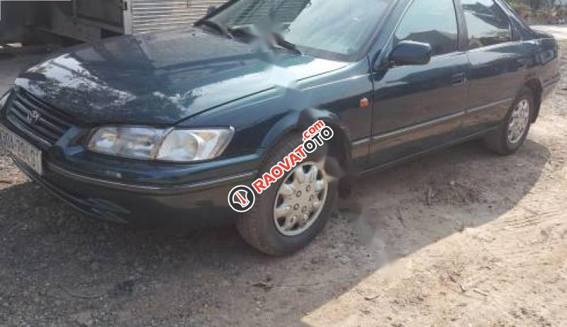 Cần bán gấp Toyota Camry GLi 2.2 đời 1998, màu xanh lam-2