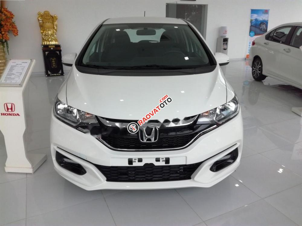 Bán ô tô Honda Jazz VX năm 2017, màu trắng, nhập khẩu-1