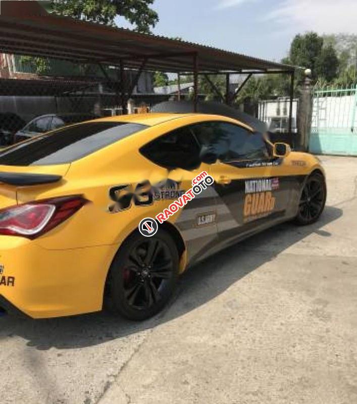 Cần bán Hyundai Genesis 2.0 AT đời 2010, màu vàng, xe nhập-2