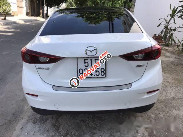 Bán Mazda 3 đời 2016, màu trắng, giá tốt-5