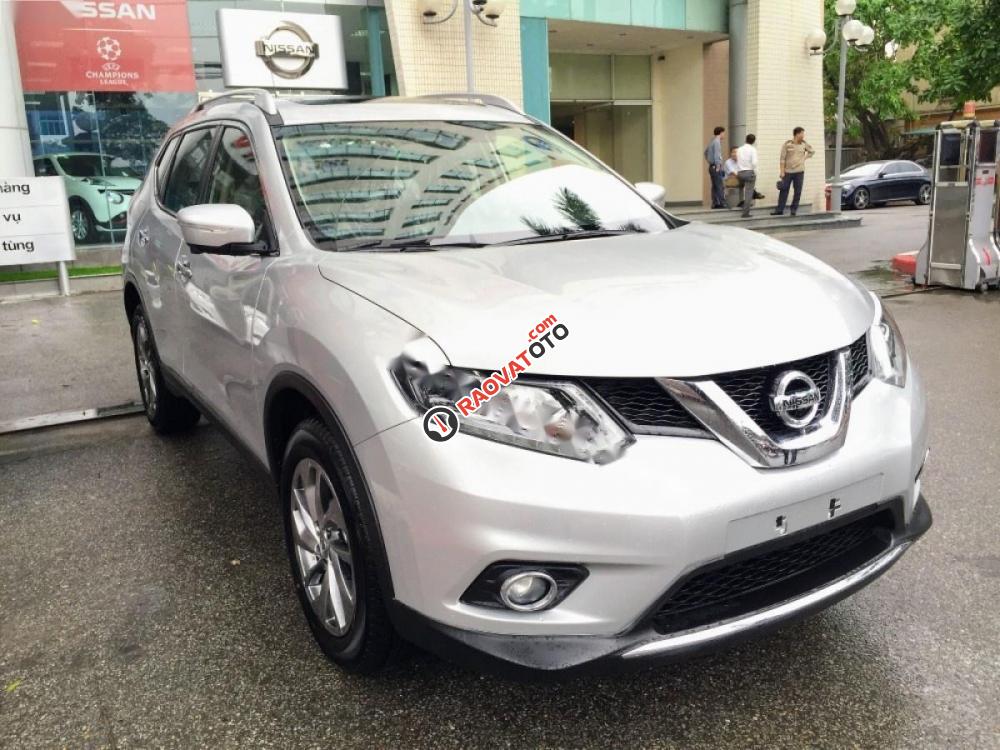 Cần bán xe Nissan X trail 2.0 SL 2WD năm 2017, màu bạc-4