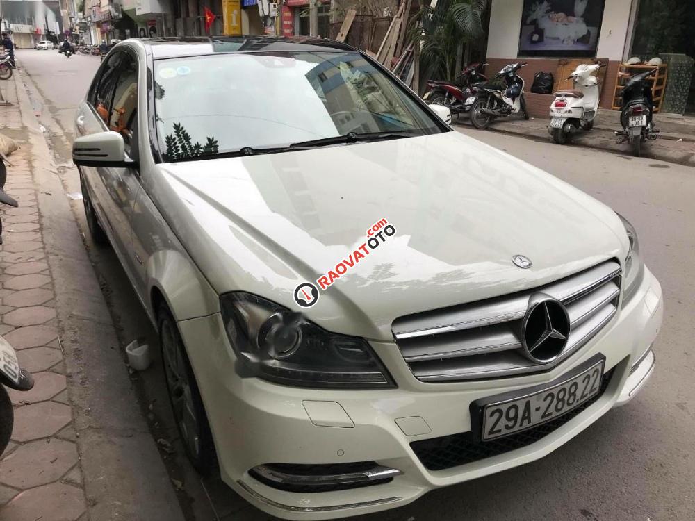 Bán ô tô Mercedes C200 đời 2011, màu trắng-2