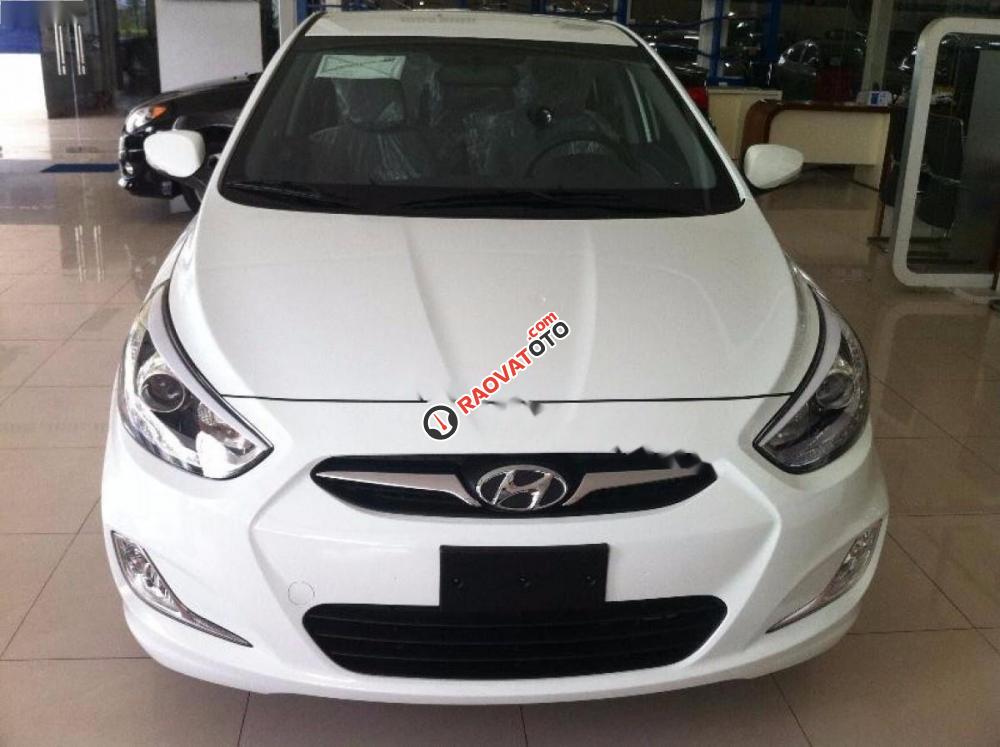 Bán xe Hyundai Accent 1.4 AT 2016, màu trắng, nhập khẩu nguyên chiếc-4