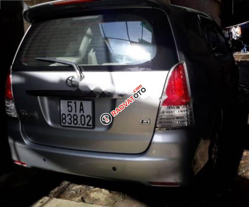 Bán Toyota Innova G đời 2009, màu bạc giá cạnh tranh-5