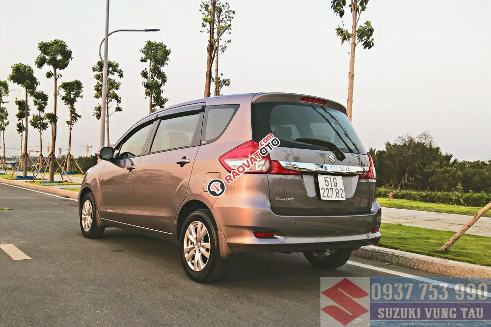 Suzuki Ertiga màu bạc, đưa trước 180tr nhận xe ngay-1