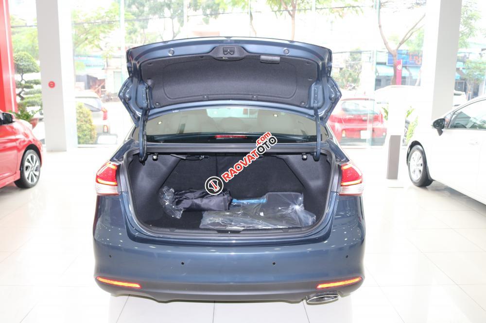 Kia Cerato sở hữu thiết kế ưu Việt và những tính năng hiện đại nhất-4