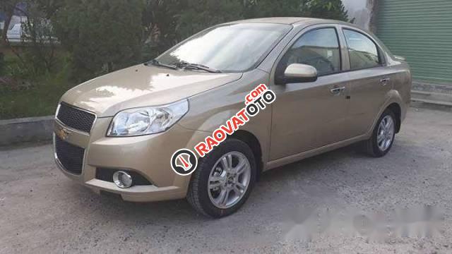 Cần bán xe Chevrolet Aveo 1.4 LTZ đời 2017, màu ghi vàng  -0