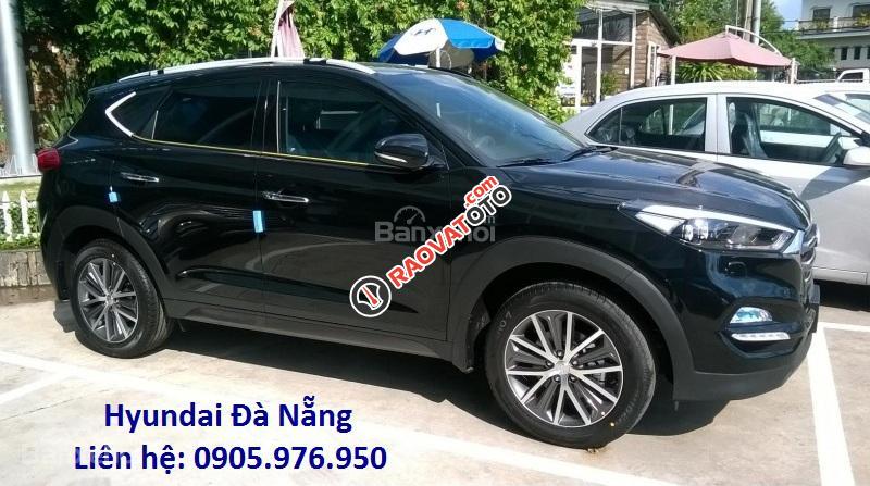 Bán xe Hyundai Tucson năm 2018, màu đen, nhập khẩu chính hãng, giá tốt, liên hệ chính hãng SĐT: 0905976950-1