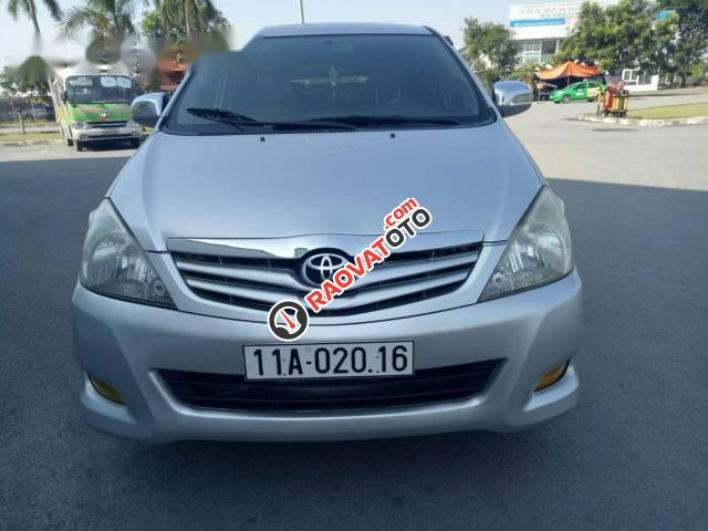 Bán xe Toyota Innova MT đời 2008, màu bạc-4