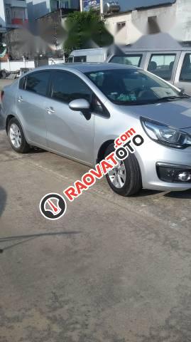 Cần bán Kia Rio đời 2015, màu bạc-4