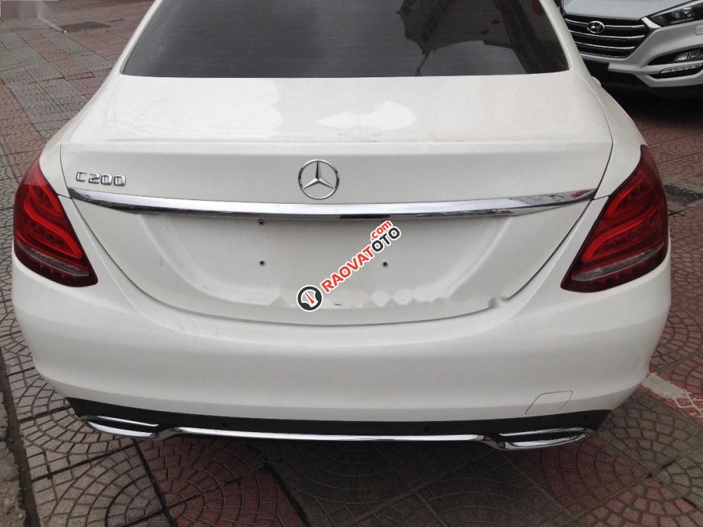 Bán Mercedes C200 sản xuất 2016, màu trắng-0