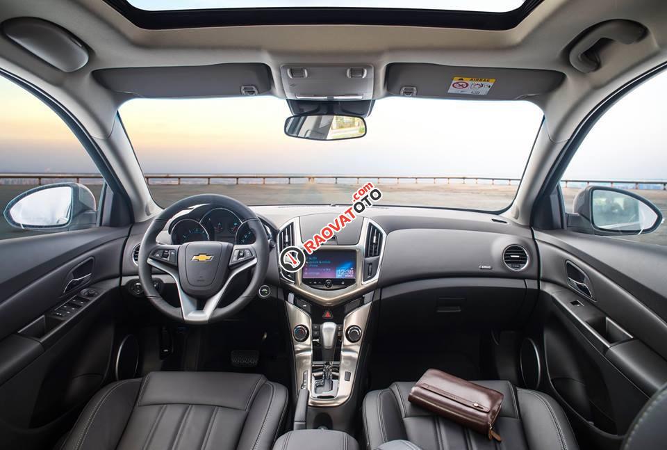 Bán xe Chevrolet Cruze LTZ 2018, giảm 80tr, chỉ cần 70 triệu là có xe lăn bánh. Hỗ trợ vay 100% giá trị xe, bao hồ sơ toàn quốc-8