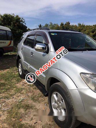 Bán Toyota Fortuner đời 2009, màu bạc  -1