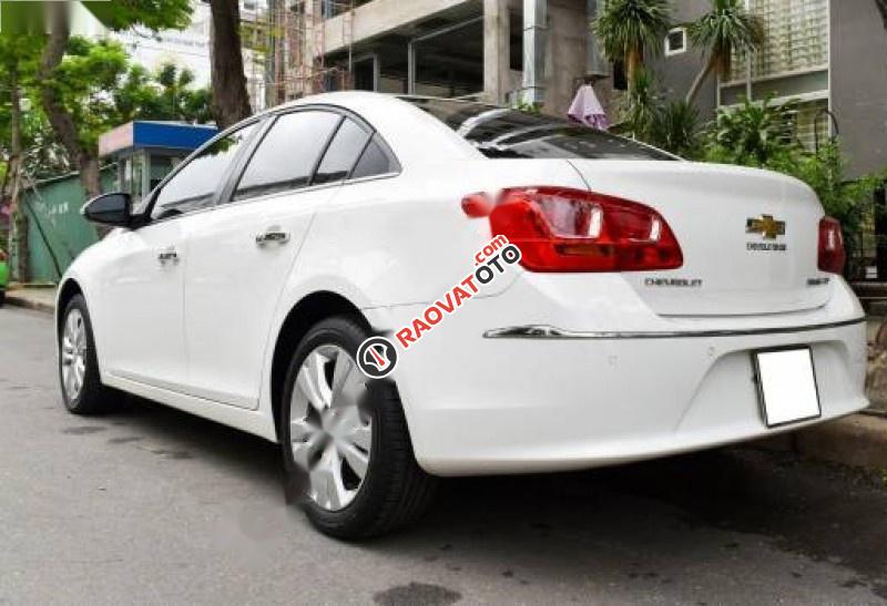 Cần bán lại xe Chevrolet Cruze LTZ 1.8 AT đời 2016, màu trắng xe gia đình, giá 520tr-2