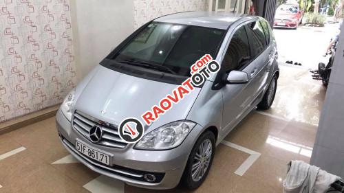 Cần bán lại xe Mercedes 1.5 AT đời 2009, màu bạc -0