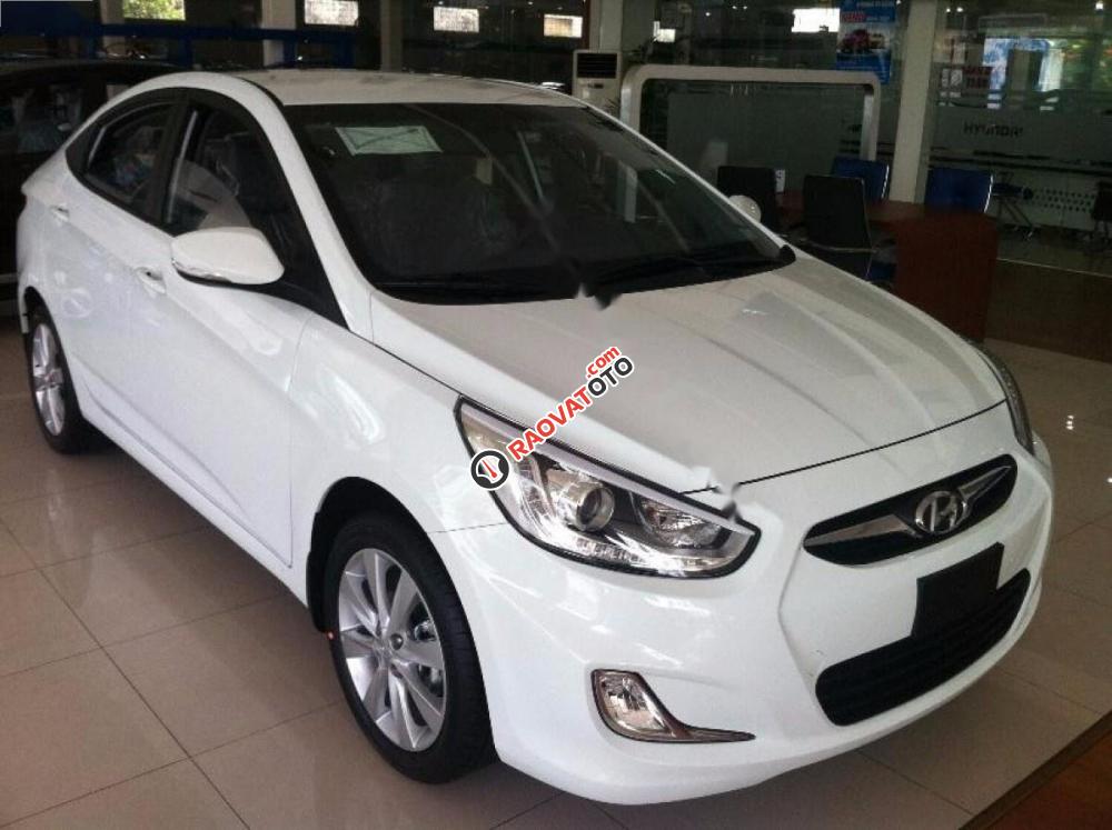 Bán xe Hyundai Accent 1.4 AT 2016, màu trắng, nhập khẩu nguyên chiếc-2