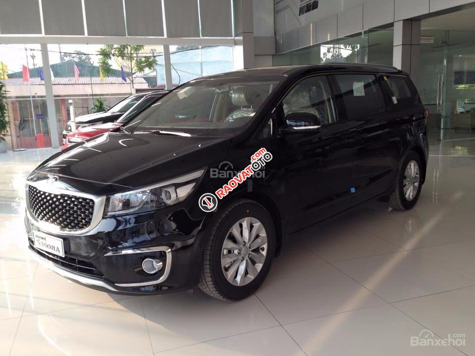 Bán Kia Sedona DATH đời 2018, màu đen-1