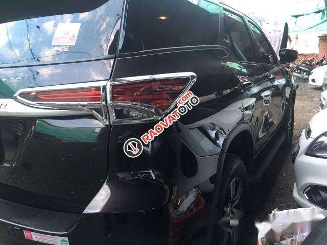 Cần bán lại xe Toyota Fortuner MT đời 2017-1