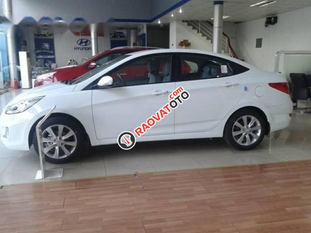 Bán Hyundai Accent 1.4MT đời 2017, màu trắng, nhập khẩu-5