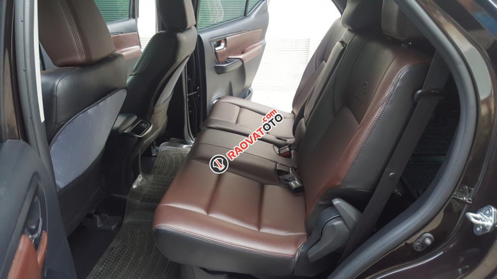 Cần bán gấp xe Toyota Fortuner G 06/2017 màu nâu đen, nhập khẩu nguyên chiếc Indonesia-6