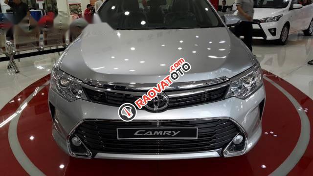 Bán xe Toyota Camry 2.5Q đời 2017, màu bạc-5