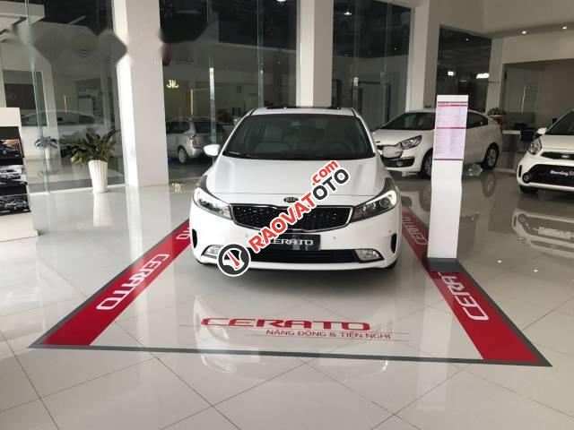 Bán Kia Cerato Signature Editor đời 2017, màu trắng  -0