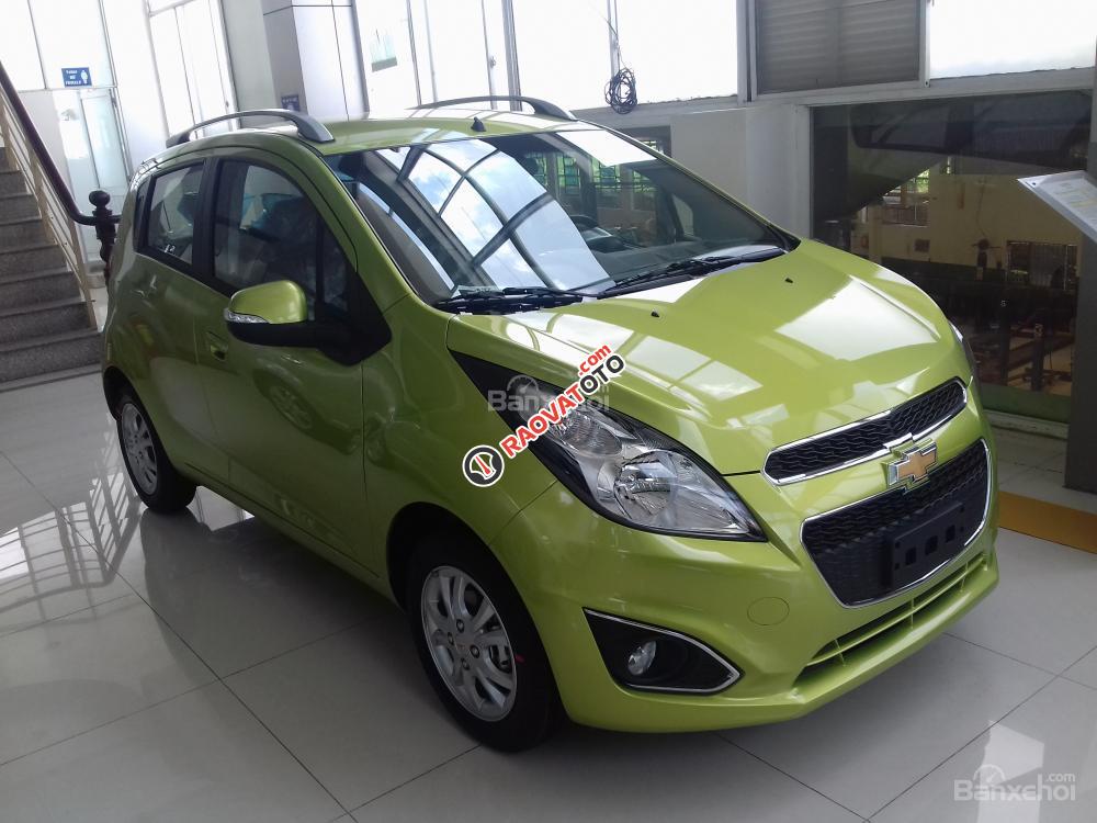 Chevrolet Spark 1.2 LT 2017, giá rẻ ở đâu-1