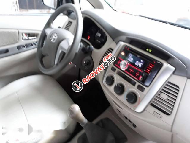 Bán ô tô Toyota Innova MT đời 2014, 580 triệu-5