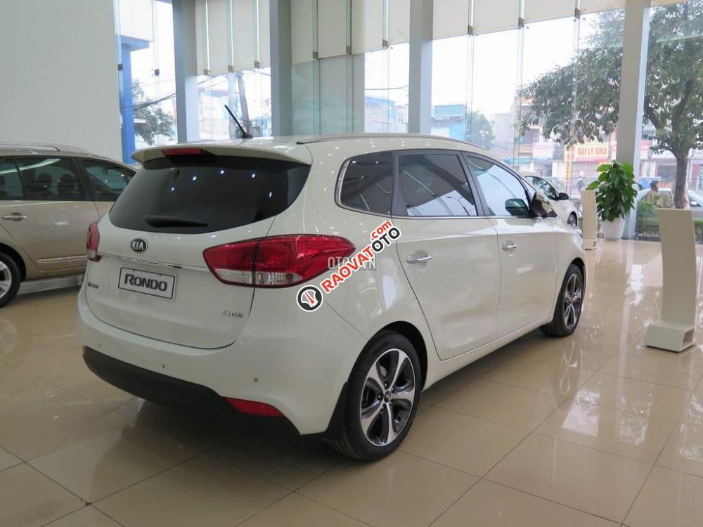 Kia Rondo 2017, đủ màu, quà tặng hấp dẫn, có giá 2018, liên hệ; 0934.075.248-2