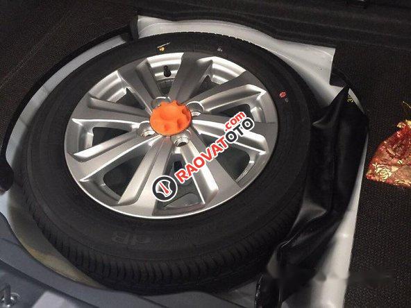 Bán Toyota Yaris G đời 2015, màu trắng -5