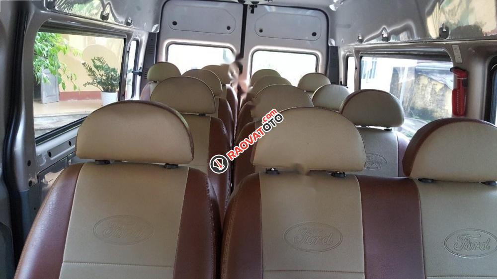 Cần bán Ford Transit 2.4L đời 2010, màu ghi vàng  -8