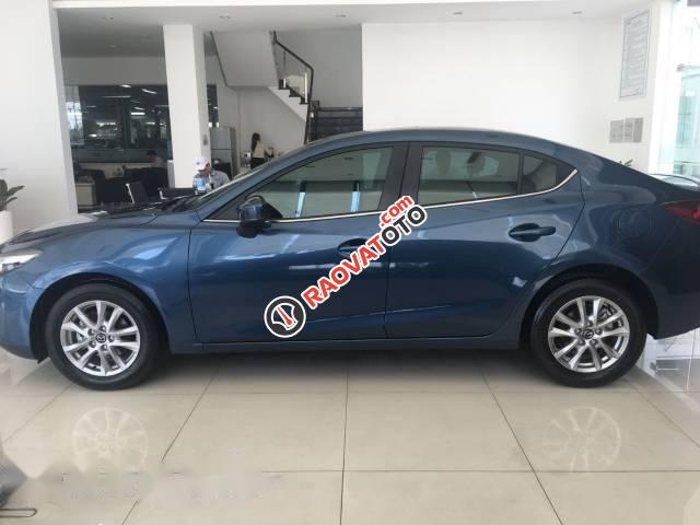 Cần bán Mazda 3 Facelift đời 2017, màu xanh -2