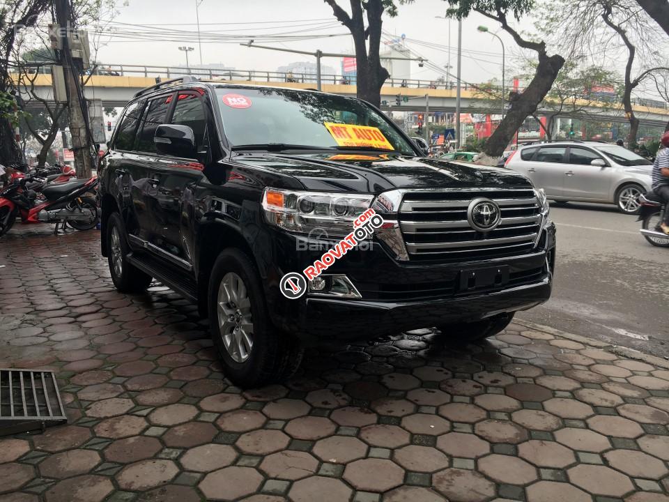 Bán Toyota Land Cruiser 5.7 Mỹ đời 2017, màu đen, nhập khẩu nguyên chiếc-1