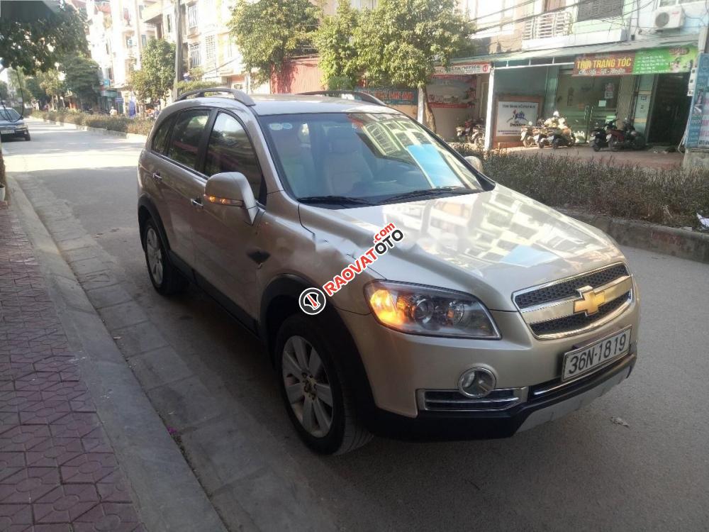 Cần bán xe Chevrolet Captiva LTZ Maxx 2.0 AT đời 2009, màu vàng chính chủ, giá chỉ 445 triệu-3