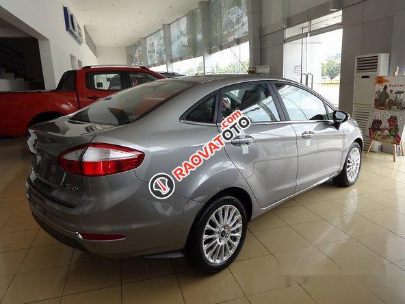 Bán Ford Fiesta Titanium đời 2017, màu bạc-7