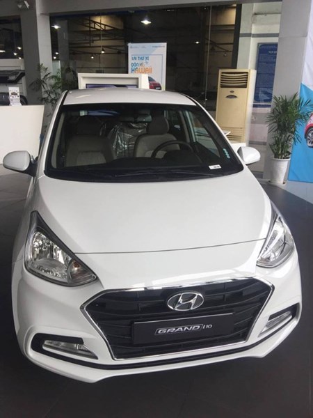 Bán xe Hyundai Grand i10 năm 2017, màu trắng, nhập khẩu, giá chỉ 350 triệu-3