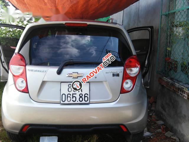 Bán Chevrolet Spark đời 2015, màu bạc -0