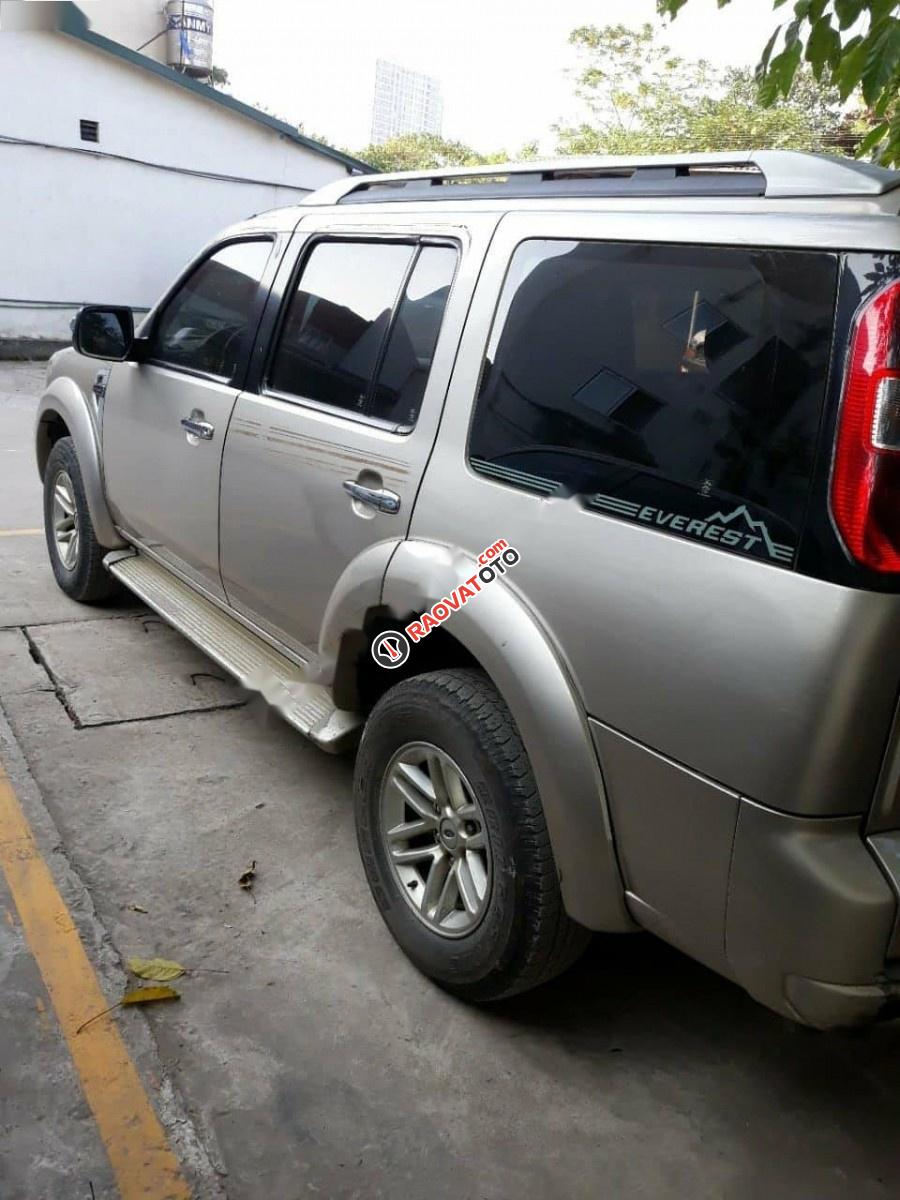 Cần bán gấp Ford Everest 2.5L 4x2 MT đời 2010, mầu ghi vàng-3