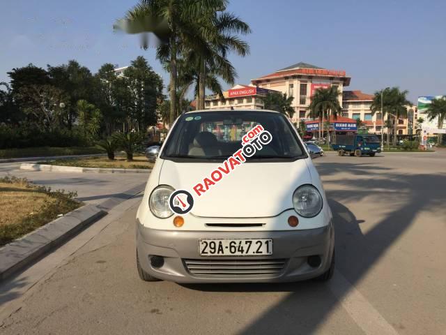 Cần bán lại xe Daewoo Matiz MT đời 2007, màu trắng, giá tốt-0